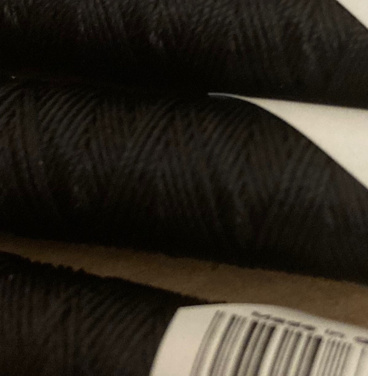 Skein of Hand Silk- 750M CHARCOAL GREY - 2596 - Click Image to Close