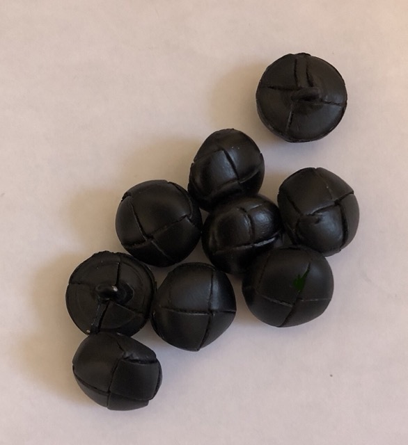 Very Dark Brown Leather Buttons 16mm - Click Image to Close